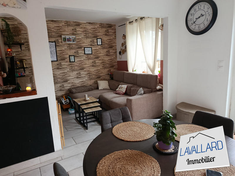 Maison - 85 m² - 4 pièces