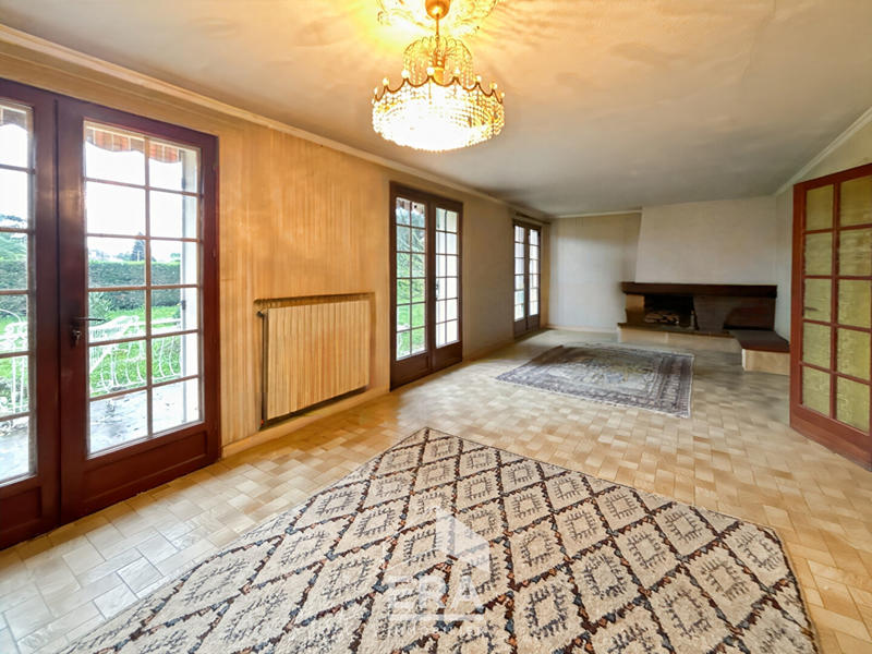 Maison - 116 m² - 7 pièces