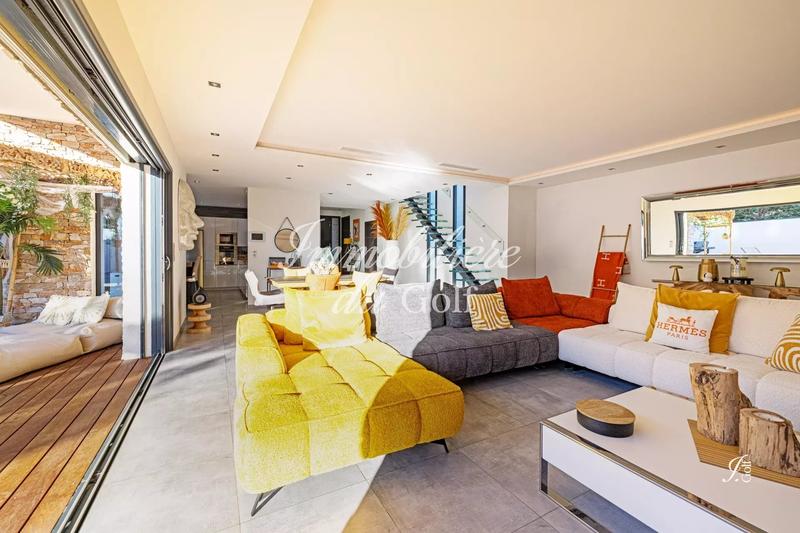 Villa - 158 m² - 5 pièces