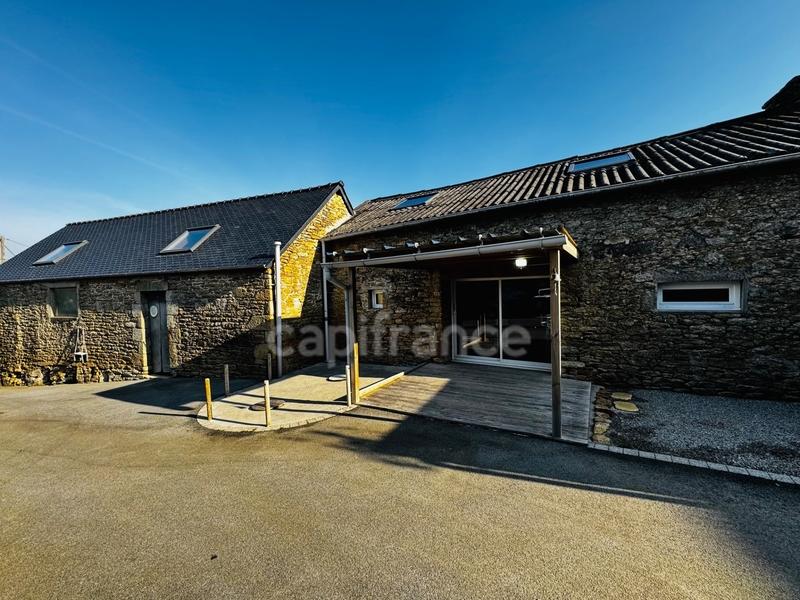 Maison en pierre - 105 m² - 4 pièces