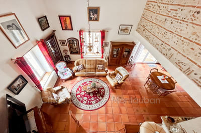 Maison - 201 m² - 6 pièces