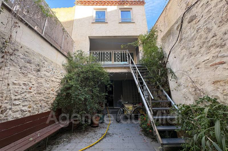 Maison - 194 m² - 6 pièces