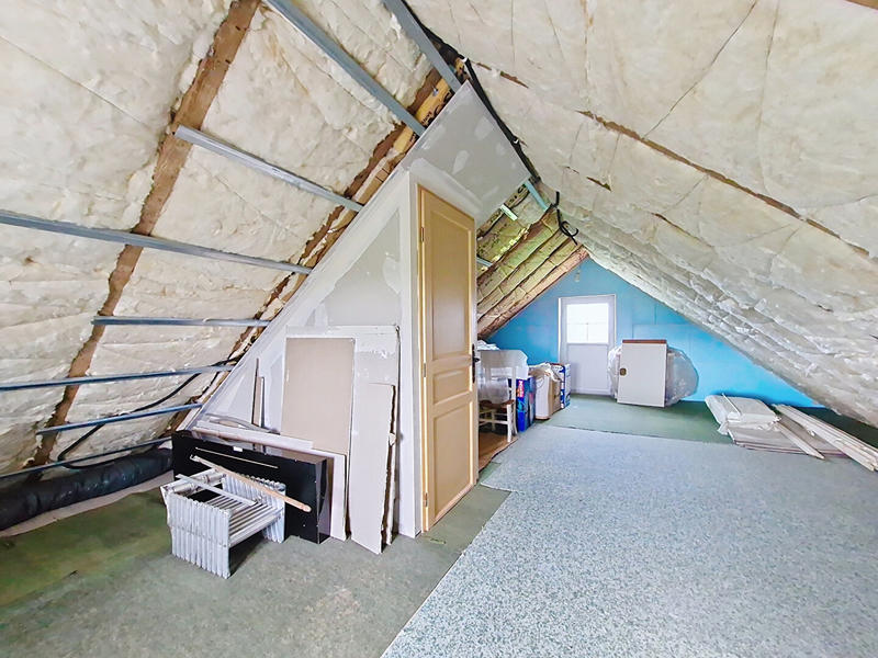 Maison - 80 m² - 5 pièces