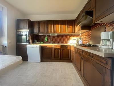 Maison traditionnelle - 127 m² - 6 pièces