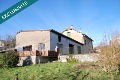 Maison - 186 m² - 7 pièces