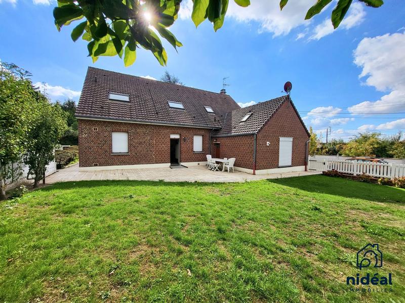 Maison - 190 m² - 8 pièces