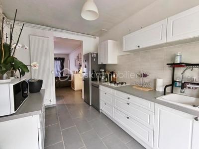 Maison - 118 m² - 5 pièces