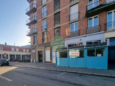 Local d'activités - 75 m²