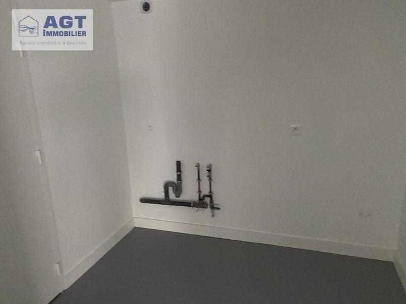 Local commercial - 75 m² - 2 pièces