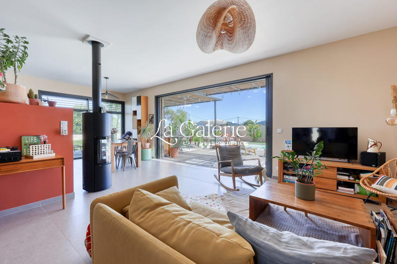 Villa - 150 m² - 5 pièces