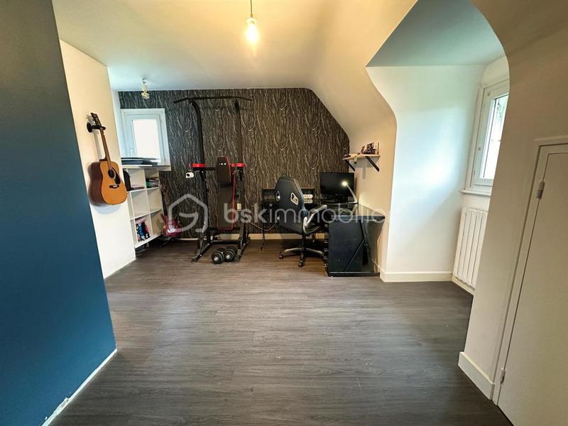 Maison - 102 m² - 4 pièces