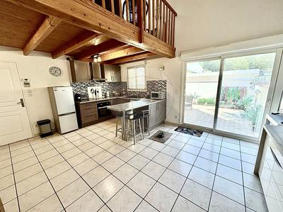 Maison - 74 m² - 4 pièces