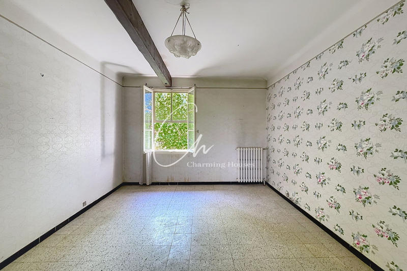 Propriété - 225 m²