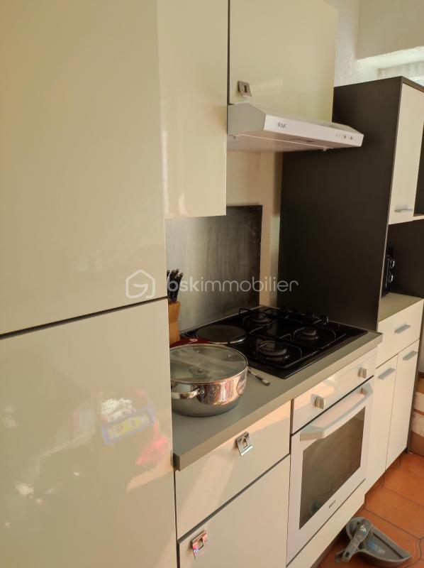 Immeuble - 355 m² - 18 pièces