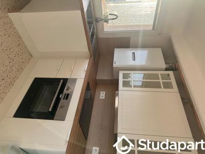 Chambre - 12 m² - 1 pièce