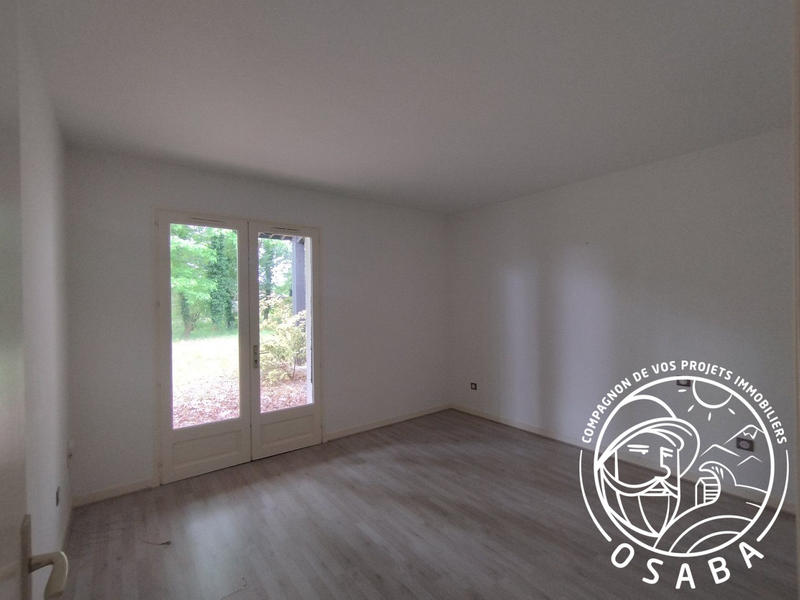 Maison traditionnelle - 180 m² - 6 pièces