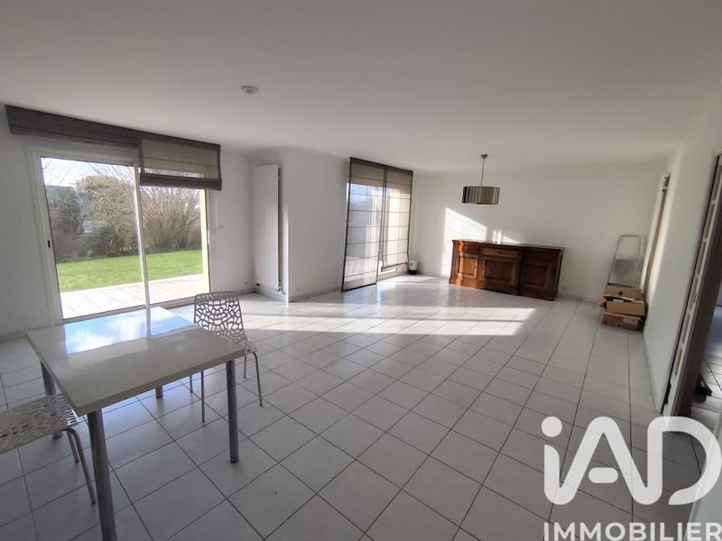 Maison - 148 m² - 8 pièces