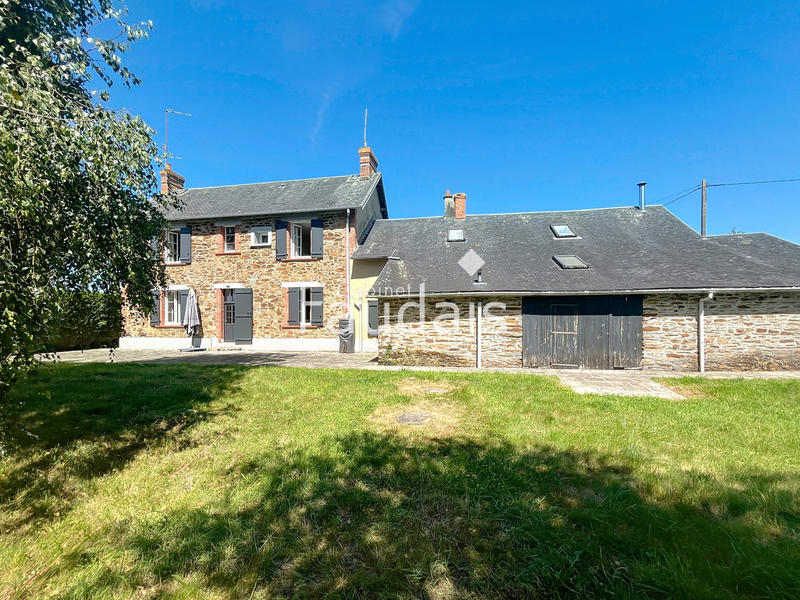 Maison - 180 m² - 7 pièces