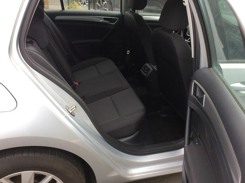 Volkswagen Golf 1.0 Tsi 115 Confortline