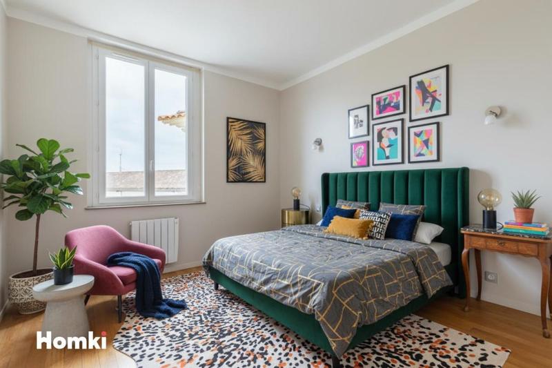 Appartement - 150 m² - 5 pièces