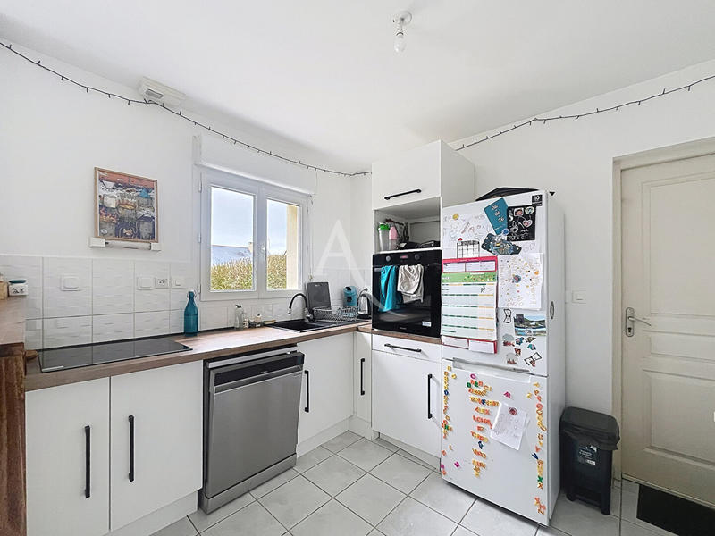 Maison - 80 m² - 5 pièces