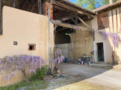 Corps de ferme - 145 m² - 4 pièces