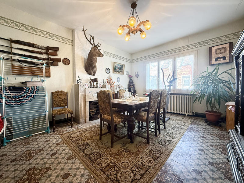 Maison - 141 m² - 6 pièces