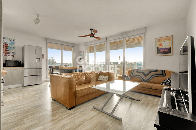 Appartement - 86 m² - 4 pièces