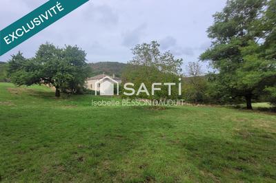 Maison de maîtres - 200 m² - 7 pièces