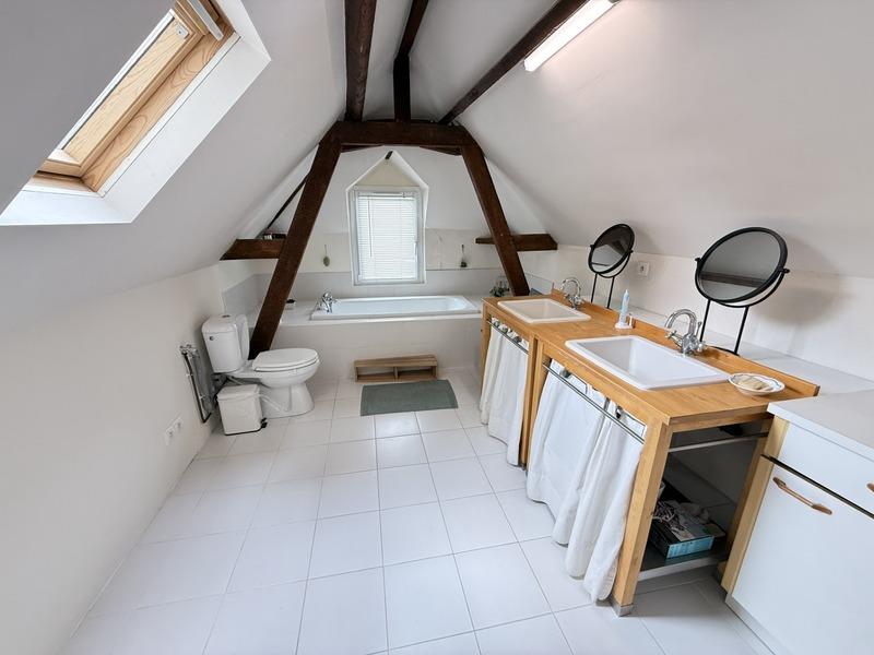 Maison de ville - 168 m² - 7 pièces