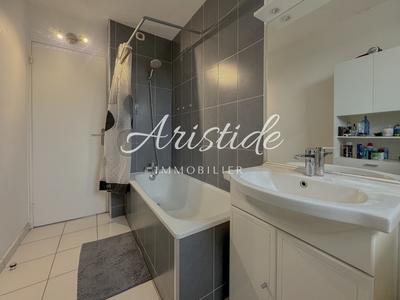 Appartement - 52 m² - 3 pièces