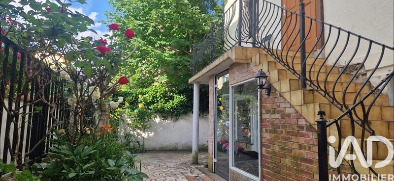 Maison - 110 m² - 6 pièces