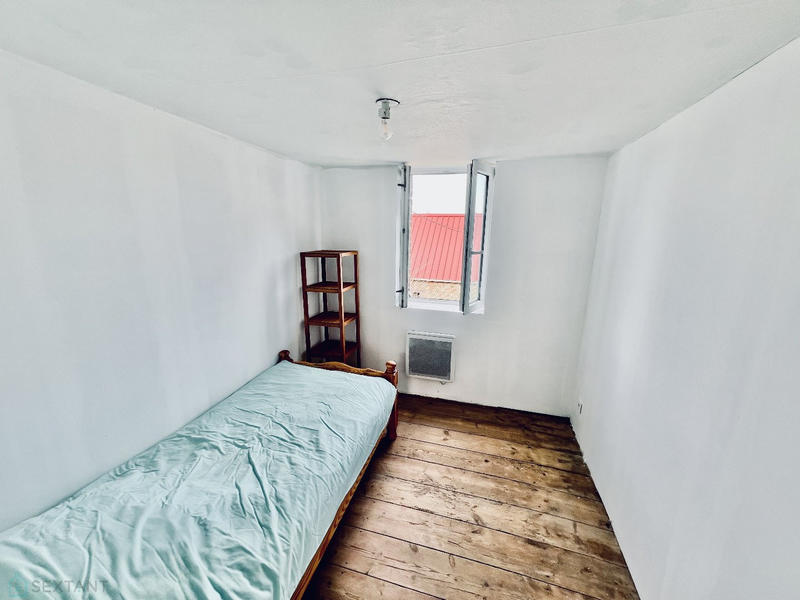 Maison - 88 m² - 7 pièces