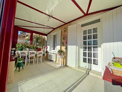 Maison en pierre - 95 m² - 3 pièces