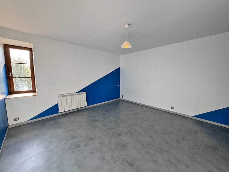 Maison - 180 m² - 6 pièces