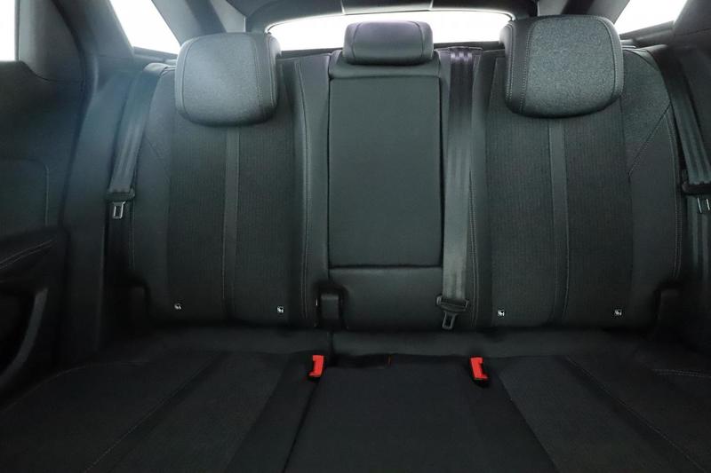 Peugeot 3008 1.6 PureTech Gt Line Eat8 180 ch