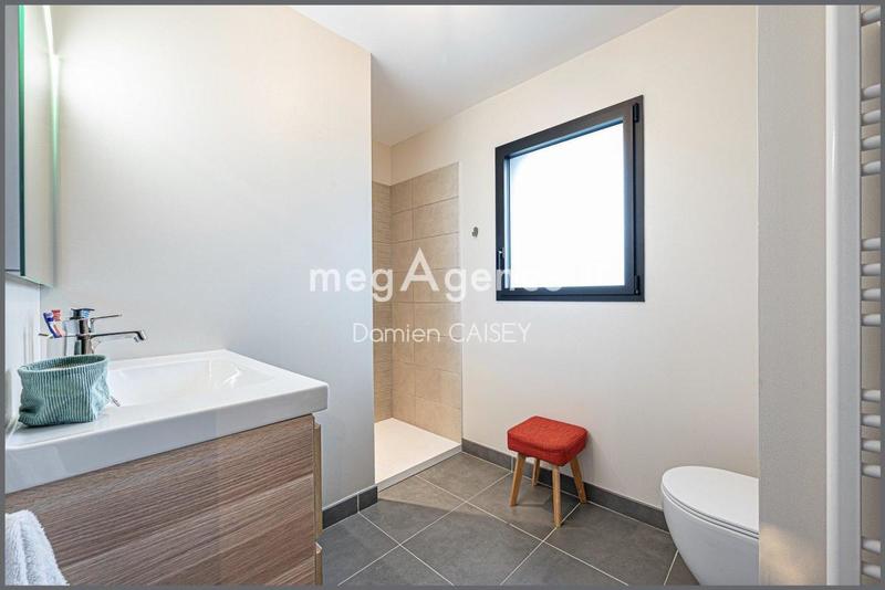 Maison - 130 m² - 4 pièces