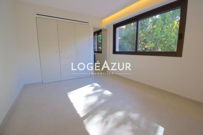 Appartement - 110 m² - 4 pièces