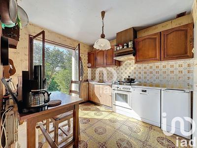 Maison - 96 m² - 6 pièces