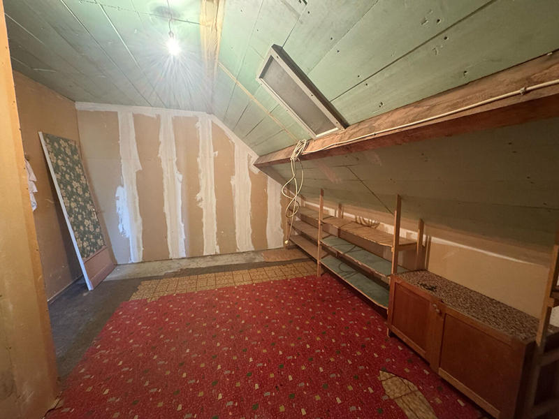 Maison - 96 m² - 5 pièces