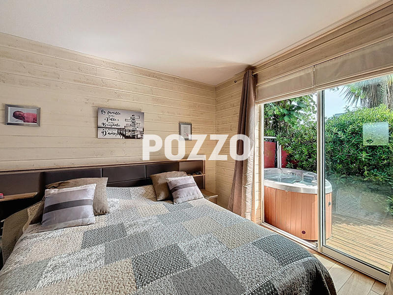 Maison - 133 m² - 8 pièces