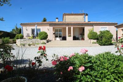 Maison - 165 m² - 6 pièces