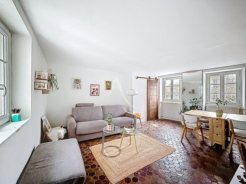 Appartement - 70 m² - 3 pièces