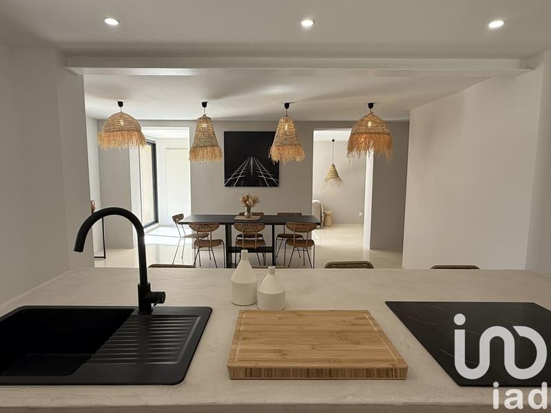 Maison - 151 m² - 6 pièces