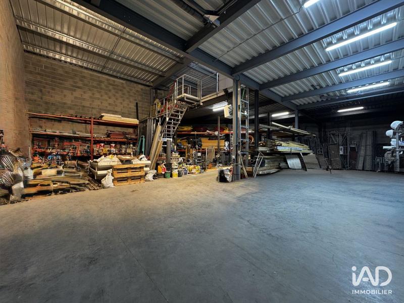 Local commercial - 416 m²