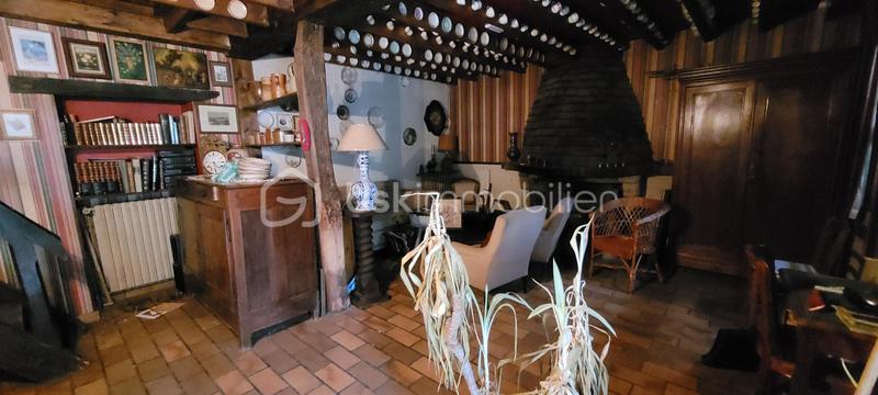 Maison ancienne - 206 m² - 10 pièces