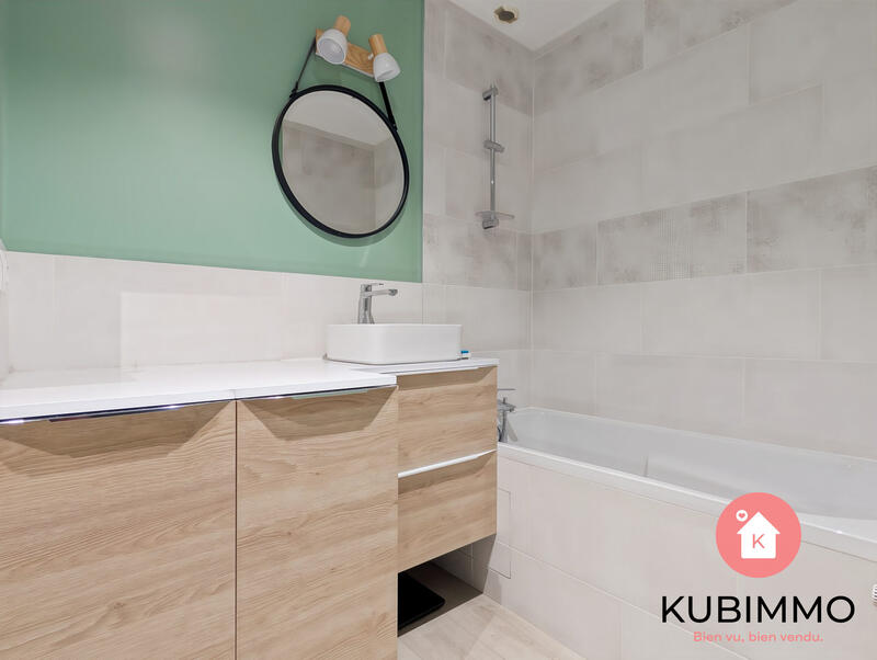 Maison - 97 m² - 5 pièces