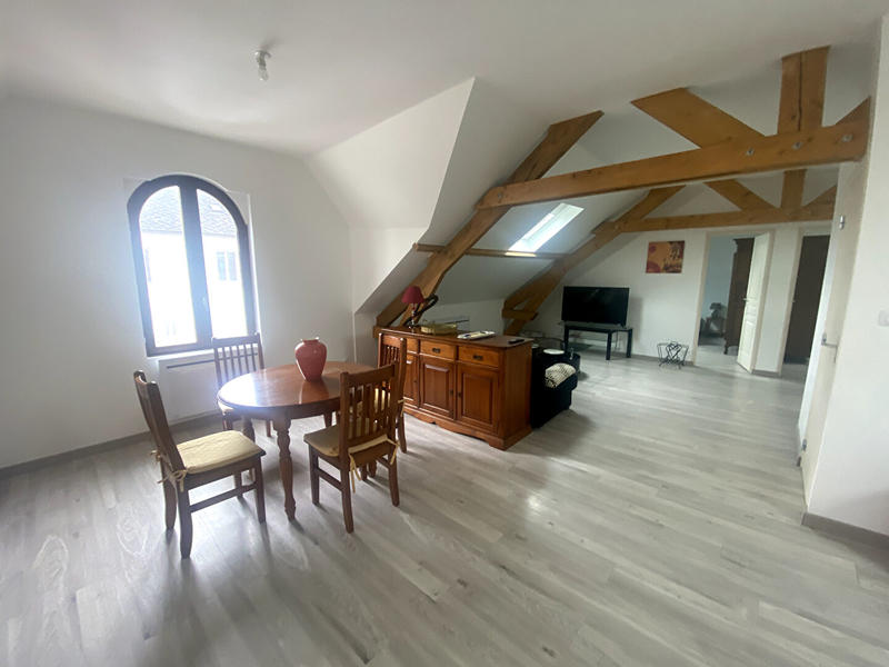Appartement - 70 m² - 5 pièces