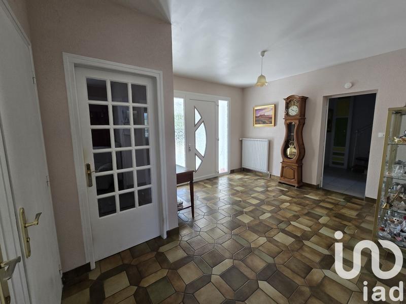 Maison - 215 m² - 7 pièces