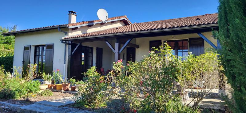 Villa - 226 m² - 6 pièces